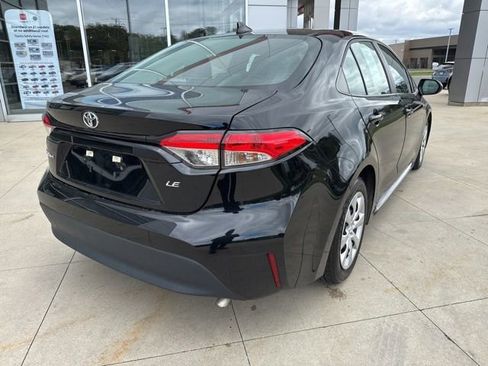 Used 2024 Toyota Corolla LE FWD image 7