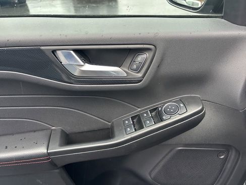 Used 2025 Ford Escape ST-Line w/ Tech Pack #1 image 16