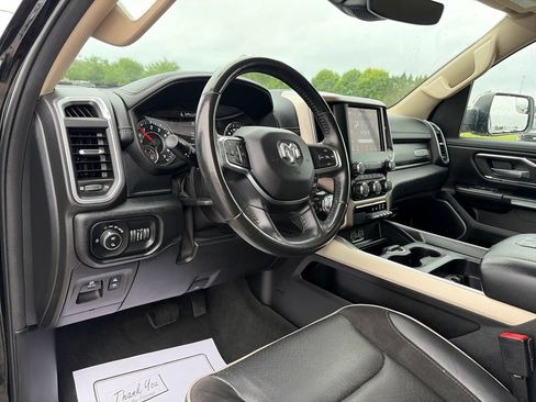 Used 2021 RAM 1500 Laramie AWD/4WD image 16