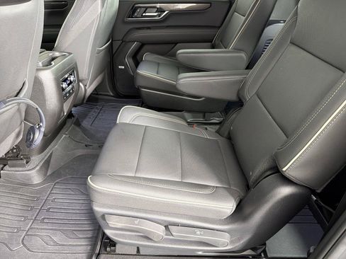 Used 2026 GMC Yukon XL Elevation w/ Elevation Premium Package RWD image 22