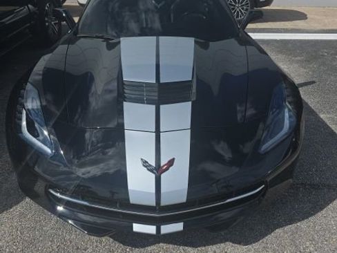 Used 2019 Chevrolet Corvette Stingray Convertible w/ 1LT image 8