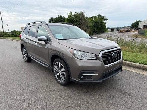 Used 2021 Subaru Ascent Touring AWD/4WD image 2