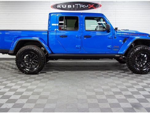 Used 2020 Jeep Gladiator Rubicon AWD/4WD image 3