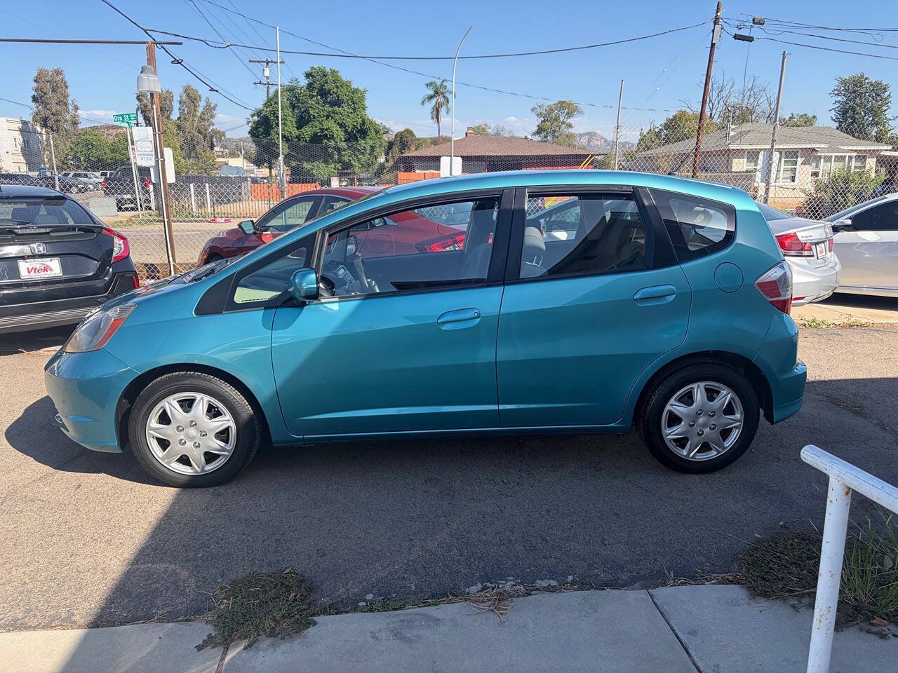 Used 2013 Honda Fit image 2