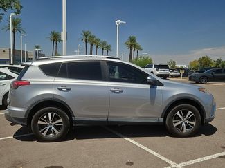 Used 2017 Toyota RAV4 XLE AWD/4WD video 4