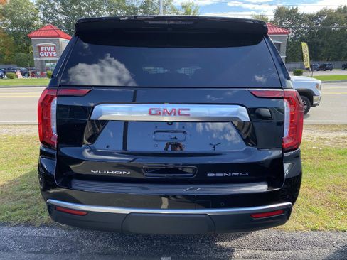 Used 2022 GMC Yukon Denali image 5