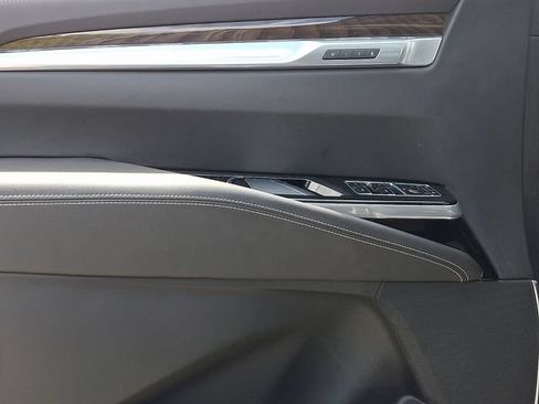 Certified 2025 Cadillac Escalade Sport Platinum w/ LPO, Floor Liner Package AWD/4WD image 12