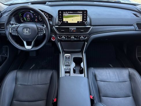 Used 2022 Honda Accord Touring image 15