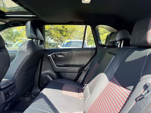 Used 2024 Toyota RAV4 XSE image 15