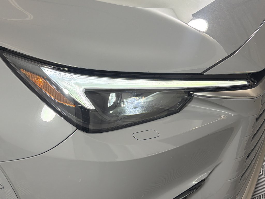 Used 2025 Lexus TX 350 AWD w/ Technology Package image 16
