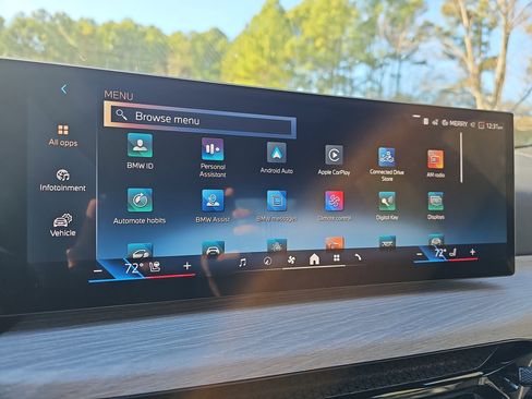 New 2026 BMW 330i Sedan w/ M Sport Package image 23