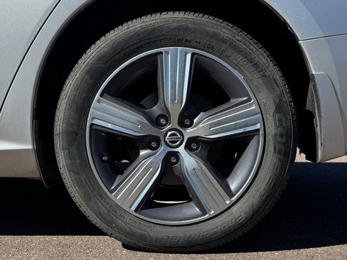 Used 2021 Nissan Altima 2.5 SV AWD/4WD image 11