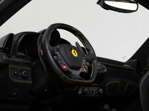 Used 2015 Ferrari 458 Speciale A RWD image 30