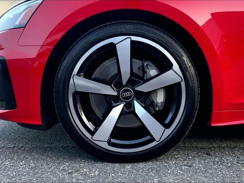 Used 2025 Audi A5 2.0T Premium Plus image 11