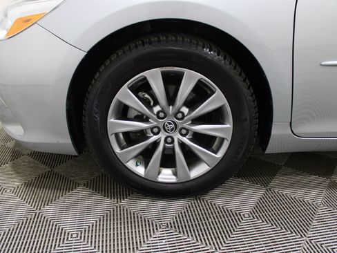 Used 2016 Toyota Camry XLE w/ Convenience Package image 33