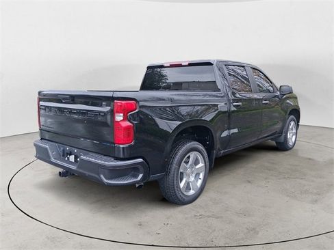 Used 2024 Chevrolet Silverado 1500 W/T w/ WT Value Package image 5