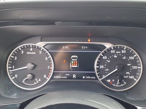 Used 2024 Nissan Pathfinder SL image 27