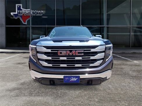 New 2024 GMC Sierra 1500 SLE image 7