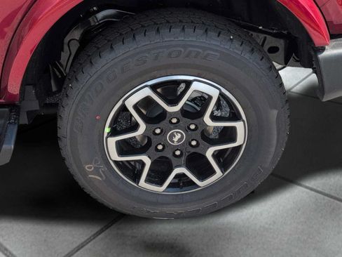 New 2026 Ford Bronco Outer Banks AWD/4WD image 17