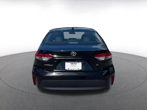 Used 2025 Toyota Corolla LE FWD image 11