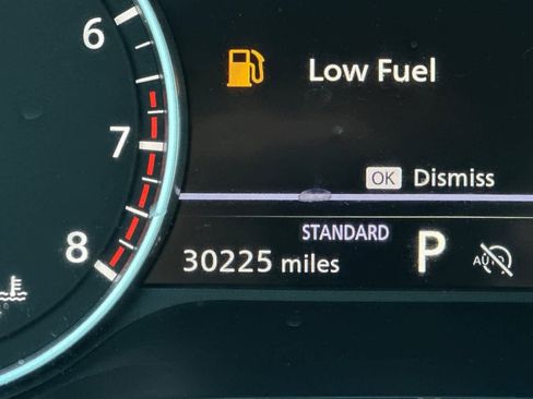 Certified 2022 Nissan Pathfinder SV image 26