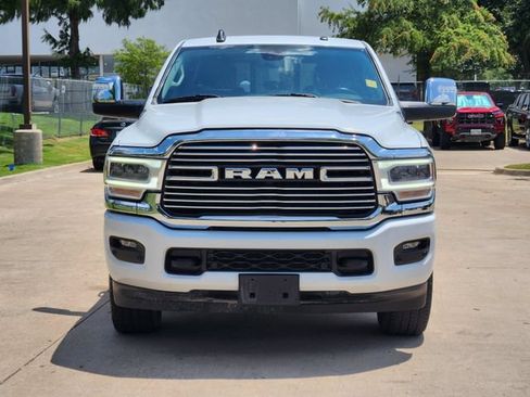Used 2024 RAM 2500 Laramie AWD/4WD image 2