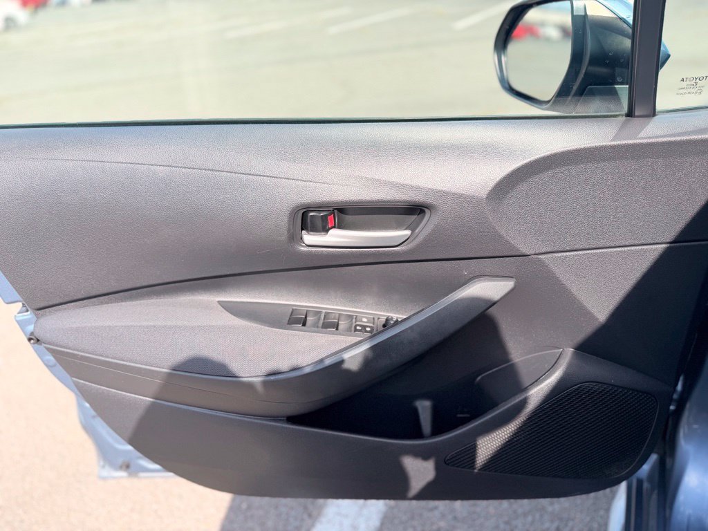 Used 2020 Toyota Corolla LE FWD image 20