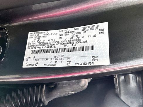 Used 2016 Ford F150 XLT w/ Equipment Group 302A Luxury image 33