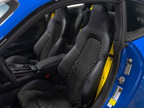 Used 2026 Porsche 911 Carrera GTS image 48