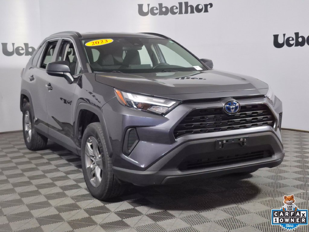 Used 2023 Toyota RAV4 LE AWD/4WD image 1