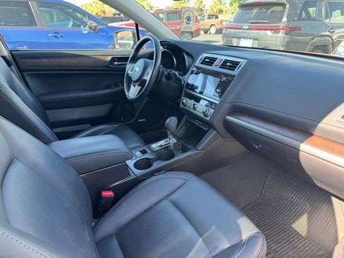 Used 2015 Subaru Outback 3.6R Limited AWD/4WD image 7