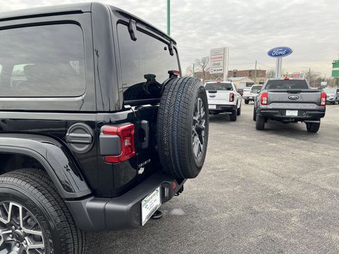 New 2026 Jeep Wrangler Sahara image 45