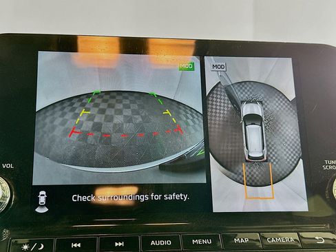 Used 2024 Mitsubishi Outlander SE image 23