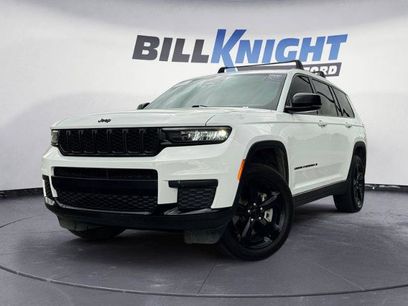Used 2023 Jeep Grand Cherokee L Laredo