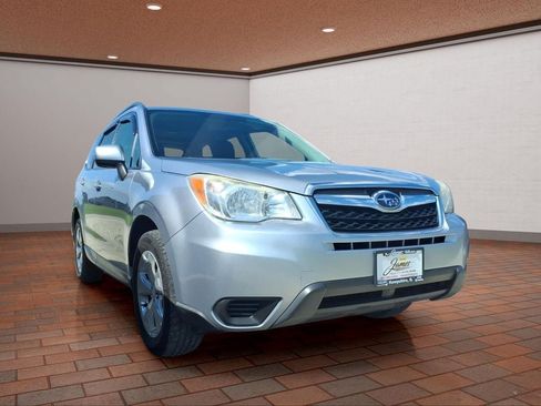 Used 2014 Subaru Forester 2.5i Premium w/ Popular Package #1 AWD/4WD image 3