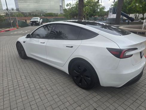 Used 2025 Tesla Model 3 Long Range RWD image 14