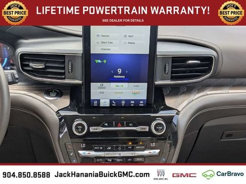Used 2021 Ford Explorer Platinum w/ Equipment Group 601A AWD/4WD image 19