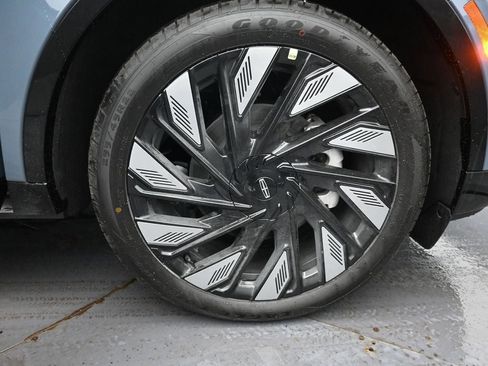 New 2026 Lincoln Nautilus Reserve AWD/4WD image 30