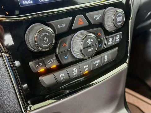 Used 2020 Jeep Grand Cherokee Limited X AWD/4WD image 16