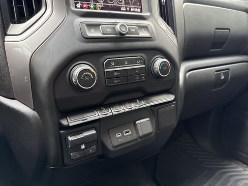 Used 2021 Chevrolet Silverado 1500 Custom Trail Boss image 19