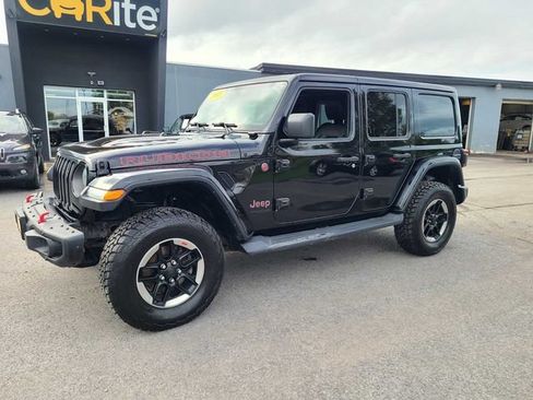 Used 2018 Jeep Wrangler Unlimited Rubicon AWD/4WD image 2