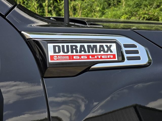 New 2026 GMC Sierra 2500 Denali w/ Denali Reserve Package AWD/4WD image 6