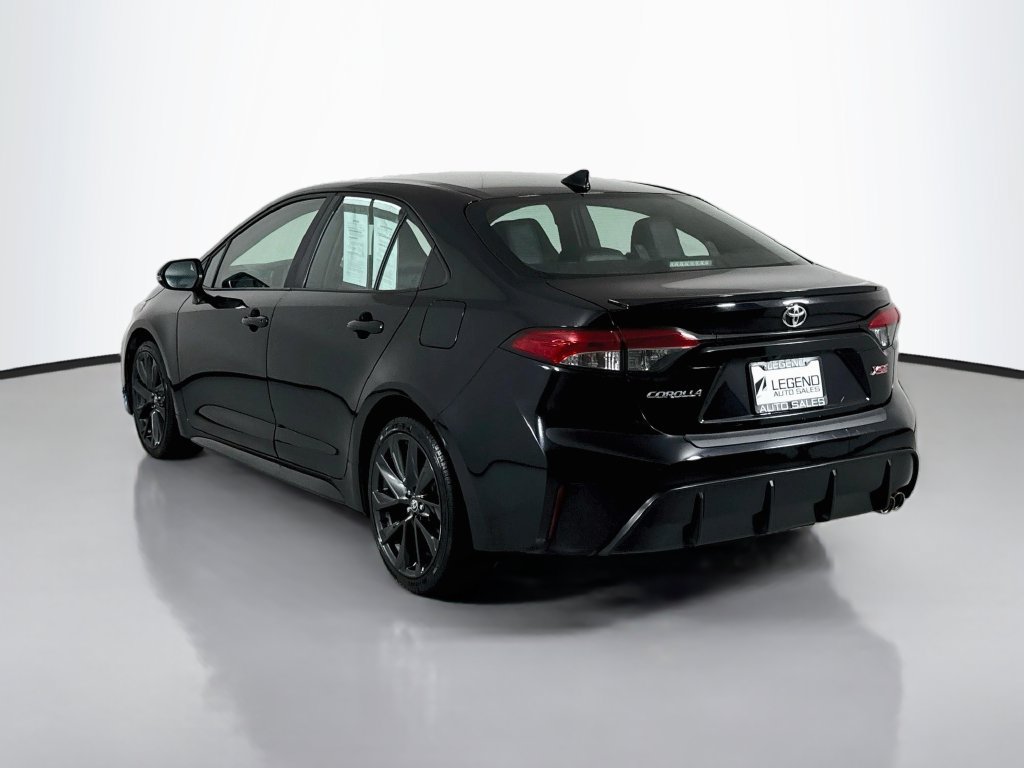 Used 2024 Toyota Corolla XSE FWD image 8