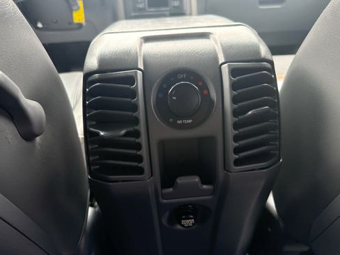 Used 2004 Honda Pilot EX image 16