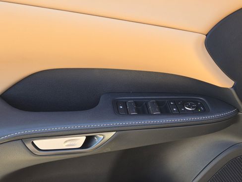 New 2026 Lexus RX 350h AWD/4WD image 10