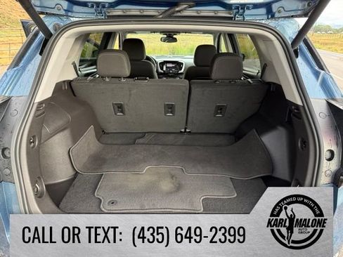 Used 2024 GMC Terrain SLE w/ Driver Convenience Package AWD/4WD image 33