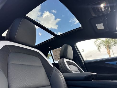 Used 2026 Chevrolet Blazer EV LT image 16