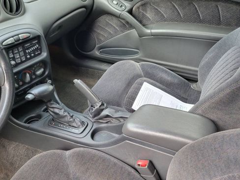 Used 1999 Pontiac Grand Am SE FWD image 9