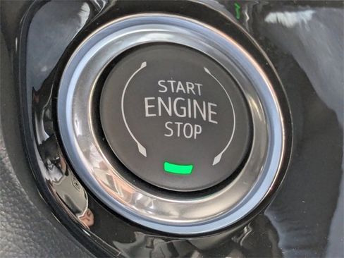 New 2026 GMC Sierra 1500 SLT image 32