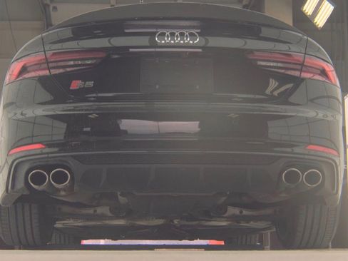 Used 2019 Audi S5 Premium Plus w/ Premium Plus image 12